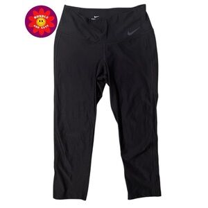 Nike Black Compression Running 3/4 Leggings